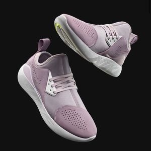 Nike Lunarcharge Premium Iced Lilac Shoes